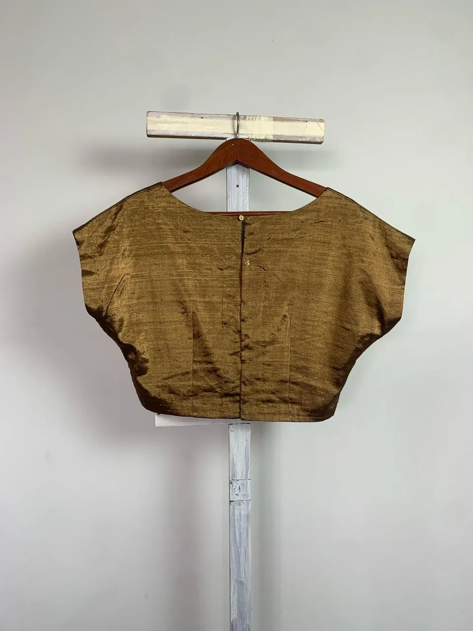 Double tissue fabric blouse