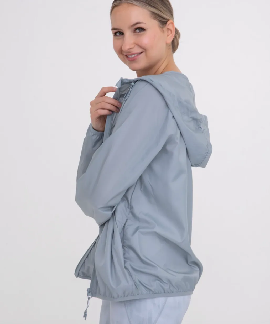 MOB Zip up Windbreaker