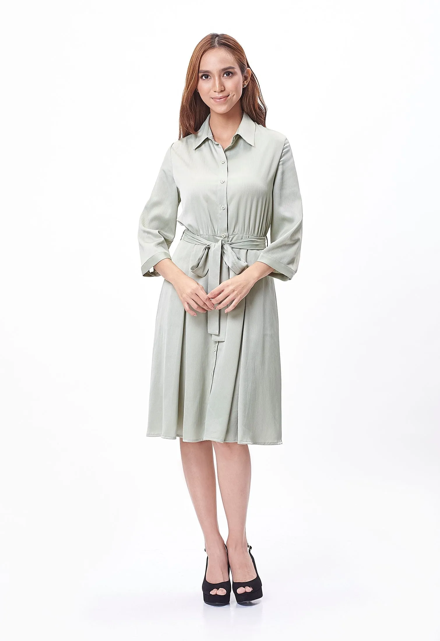Soft Button-up Tie-Waist Dress